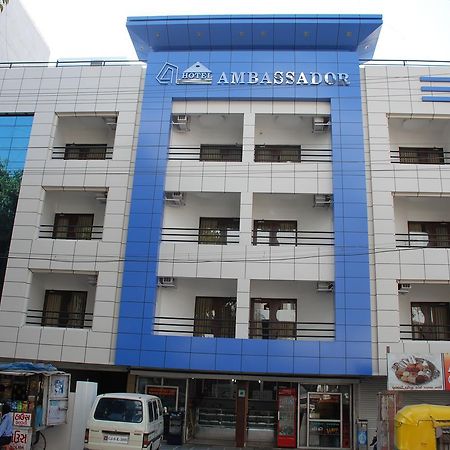 The Ambassador Hotel Vadodara Luaran gambar